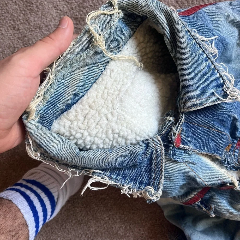 VTG 80’s Thrashed Distressed Denim Sherpa Jacket